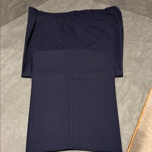 GAP Men's 90s Loose Dark Blue Flat Front Shorts